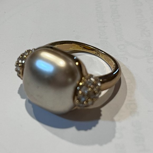 Rose Gold Opal Ring (8) - Picture 2 of 5